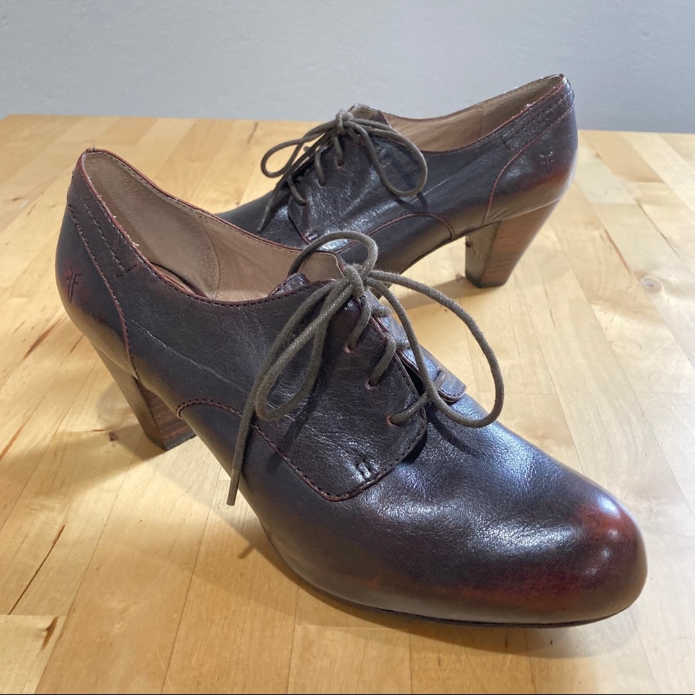 Frye Lois Oxfords dark brown size 9.5